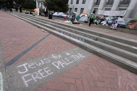 UC Berkeley students protest in support of Palestine, USA - 23 Apr 2024 Stock Photos