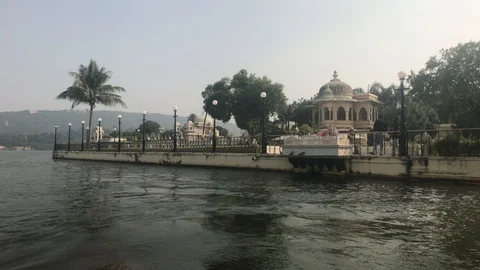 Udaipur, India - palm tree on palace island part 3 Video stock 124200545