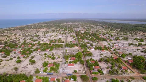 Uduthurai Panorama With Road Network And Homes 스톡 동영상 331063977