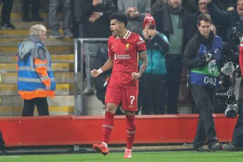 UEFA Champions League, League Stage Liverpool v Bayer 04 Leverkusen Stock Photos