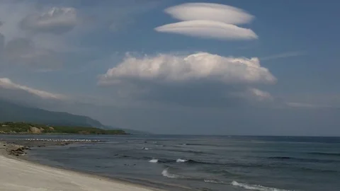 UFO clouds are coming! Stock-Footage 129458593