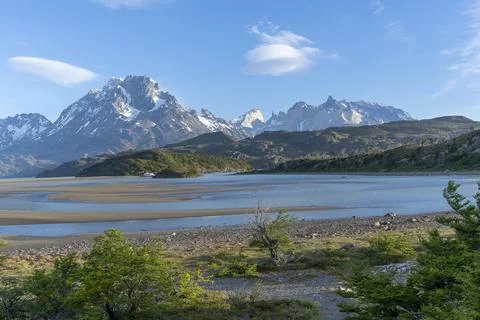 UFO-shaped cloud over Lago Grey, Torres del Paine National Park, Parque Fotos Stock