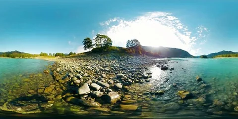 UHD 4K 360 VR Virtual Reality of a river flows over rocks in beautiful mountain Vidéo 72221339
