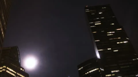 UHD 4k Black Skyscraper Tower, Full Moon, Time Lapse Vidéo 8962661
