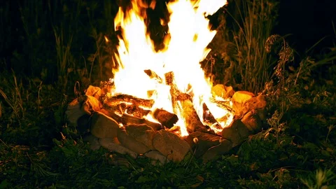 UHD shot of the campfire burning at night Stock-Footage 112646780