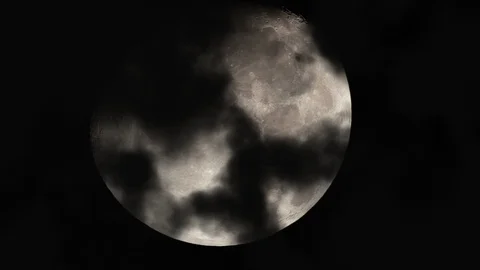 UHD shot of the moon with 3D animated realistic clouds Видео 106442246