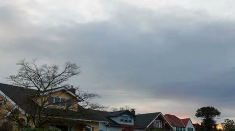UHD Time Lapse of dark clouds over residential suburb in Portland Oregon 4k 스톡 동영상 59589030