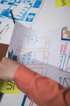 UI designer and UX developer brainstorm idea to design the application appe.. 스톡 사진