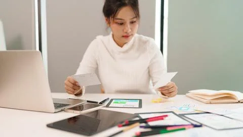 UI UX Design Process Asian Woman with Mobile App Wireframes Interface Creat.. Stockfoto's