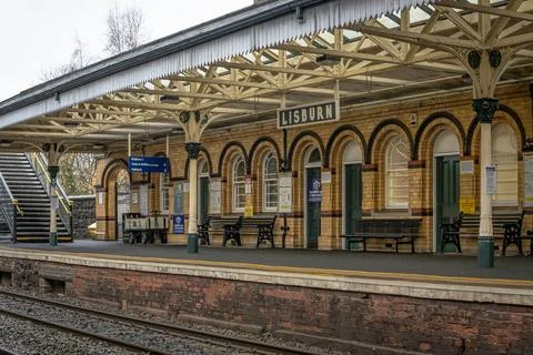 UK, Belfast - Dec 2012: Platform at Lisburn train Station Stock Photos