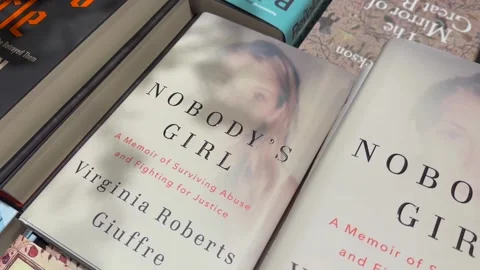 UK: Epstein accuser Virginia Giuffre memoir goes on sale in UK 스톡 동영상 320660266