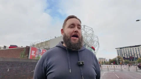 UK: Man Utd supporters react to the sacking of Erik ten Hag Stock Footage 289575165