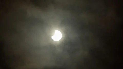 UK partial solar eclipse 25-10-2022 stock footage Stock Footage 220010552