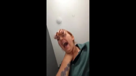 UK: Woman startled by spider during Snapchat in Fife, Scotland, UK 스톡 동영상 321925143
