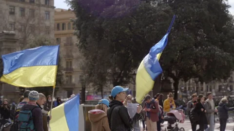 Ukraine support activists Stock Footage 171155650