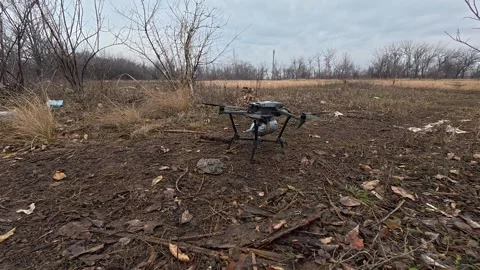 Ukrainian Drone with Explosives on the Frontline, Donbas Stockbeeldmateriaal 312102420
