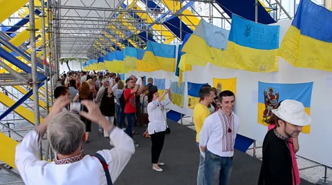 Ukrainian flag show during Independence Day in Kiev, Ukraine. Stock Footage 53857966