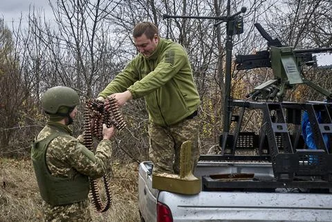 Ukrainian forces test new automatic air defense machine gun, Undisclosed, Ukrain Stock Photos