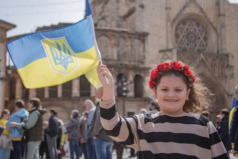 Ukrainian protest on the square in Spain Foto stock