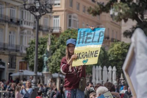 Ukrainian protest on the square in Spain Foto stock