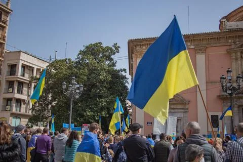 Ukrainian protest on the square in Spain Foto stock