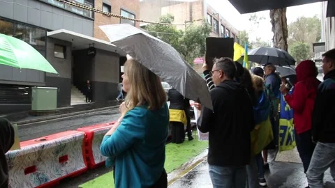 Ukrainians protest at Canva Видео 195149654