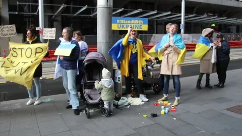 Ukrainians protest at Freelancer.com Head Office Видео 201231035