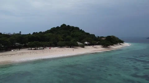 An ultimate destination and tropical escape. Stock Footage 252743653