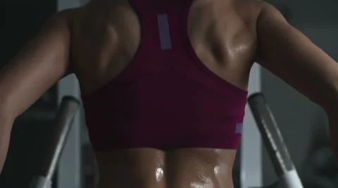 Ultimate Female Training Stockbeeldmateriaal 64969275