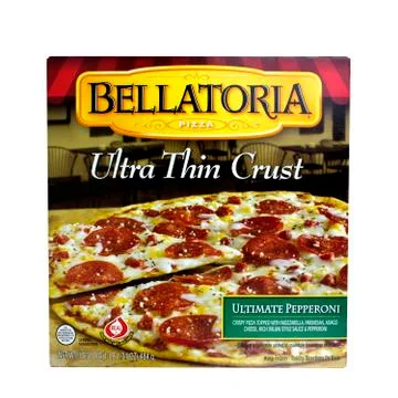 Ultimate Pepperoni pizza 库存照片