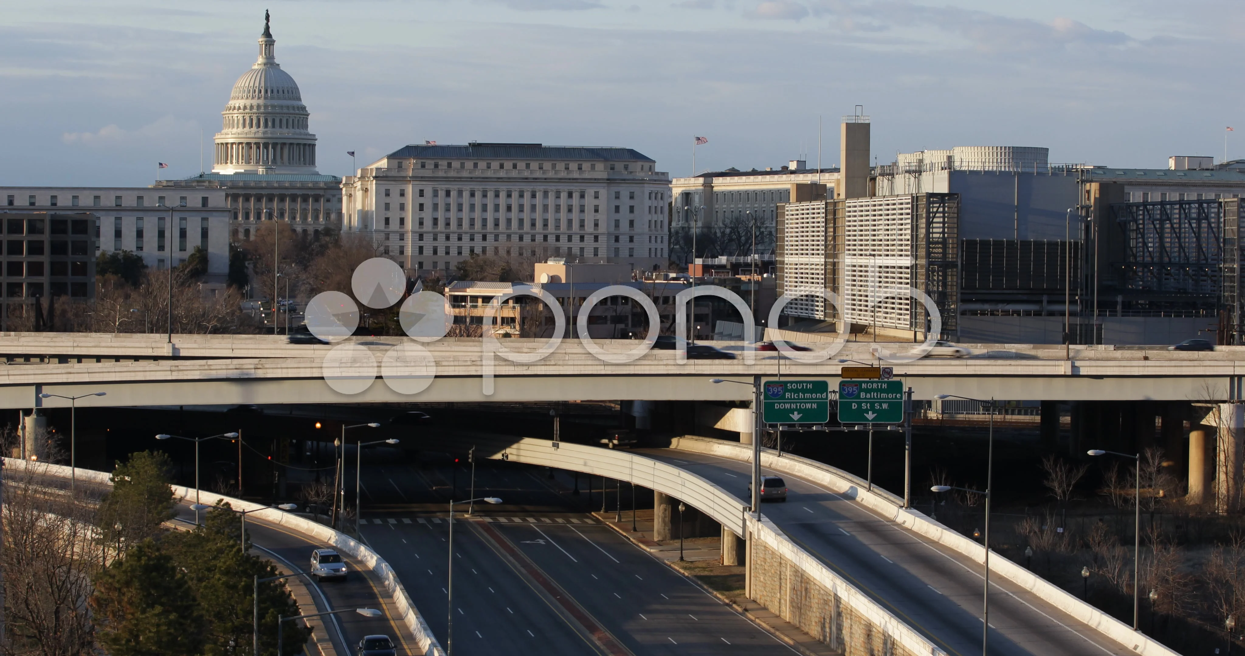 A 4K/UHD Tour of Washington Reagan National Airport (#3) 