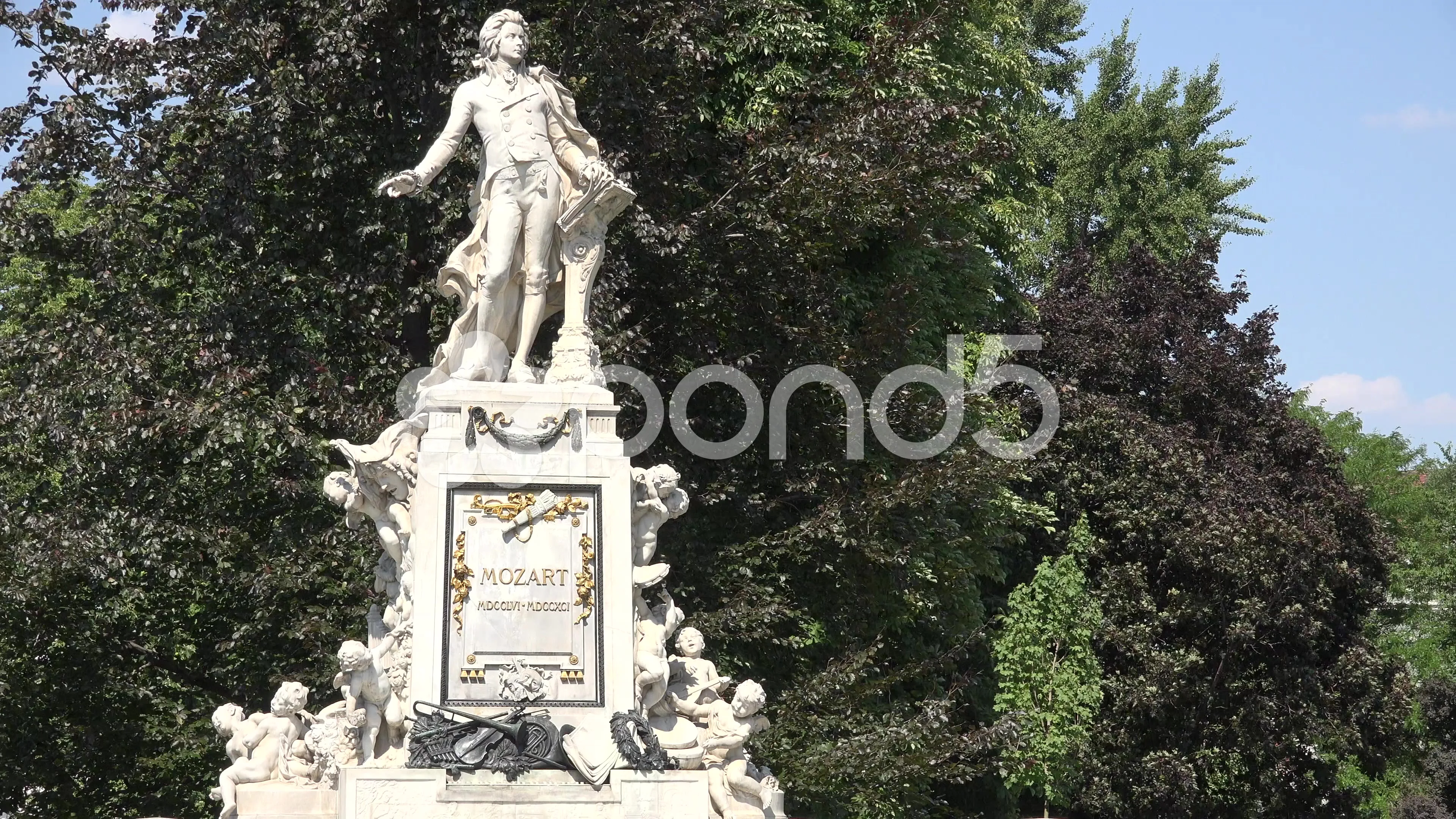 Ultra Hd 4k Wolfgang Amadeus Mozart Stat Stock Video Pond5