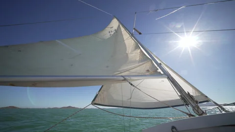 Ultra Wide angle and sun flare of  22 Sailing Small Race Yacht Mar Menor Spain Vídeo Stock 255830181