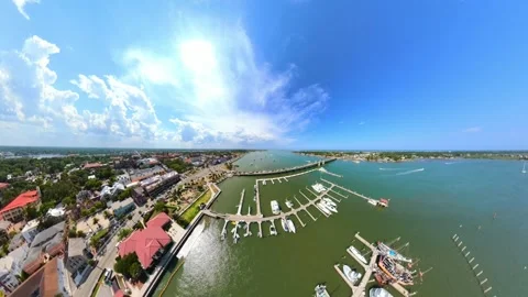 Ultra wide angle distorted video of St Augustine Florida 2026 Vídeo Stock 337917189