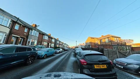 Ultra Wide Angle View of British City During Car Drive Vídeos de archivo 326297692
