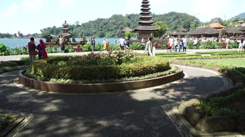 Ulun Danu Beratan Temple 動画素材 133819301