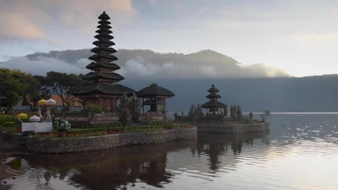 Ulun Danu Beratan Temple Vídeos de archivo 237919134