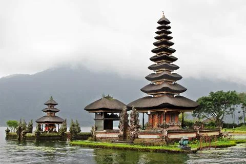 Ulun danu temple Stock Photos