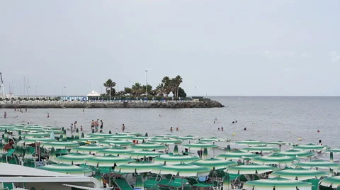 Umbrellas on the beach 動画素材 65249476