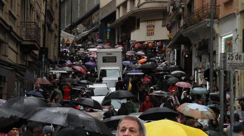 Umbrellas in downtown III Video stock 27145613