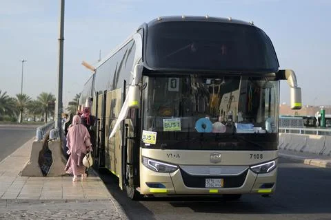 Umrah pilgrim bus Stock Photos