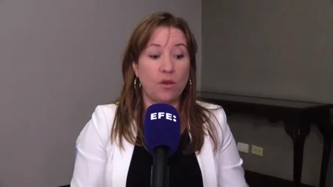 UN: internal displacement has "the face of a woman, of children and also of yout Stock Footage 238862311