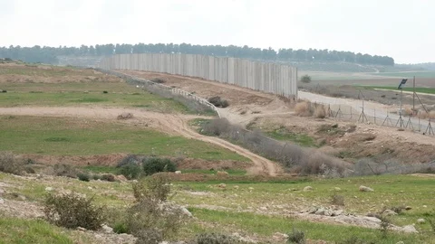Unauthorized Palestinian workers 库存影片 109397849