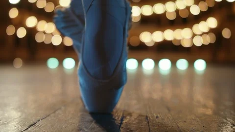 Unbelievable Movements Of Ballet Dancer On The Stage. Vídeos de archivo 104173285