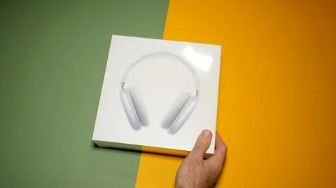 Unboxing package of the best Apple Computers AirPods Max over-ear headphones  写真素材