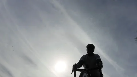 Under the bicycle . Video stock 272212756