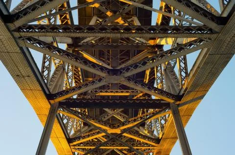 Under the bridge. Background Stock-Fotos