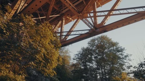 Under Bridge 스톡 동영상 91228898