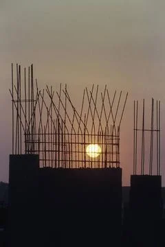 Under construction building during sunset, Pune Maharashtra, India, Asia C... Fotos de archivo