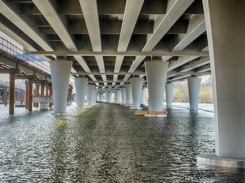 Under The Freeway Bridge Foto stock